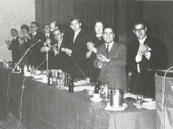 Applaus voor Oud op het lustrumcongres 1964.